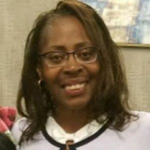 Meet your Posher, Henrietta